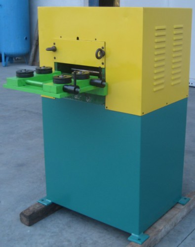 Raddrizzatrice per nastro di lamiera TEAP - Plastin Gold